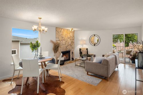 apt-e308-20101 61st Pl W, Lynnwood, WA, 98036-6064 | Card Image