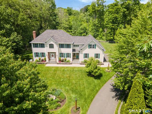 117 Chippenwood Ln, Bristol, CT, 06010-8534 | Card Image