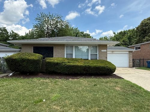 15125 Waterman Dr, South Holland, IL, 60473-1176 | Card Image