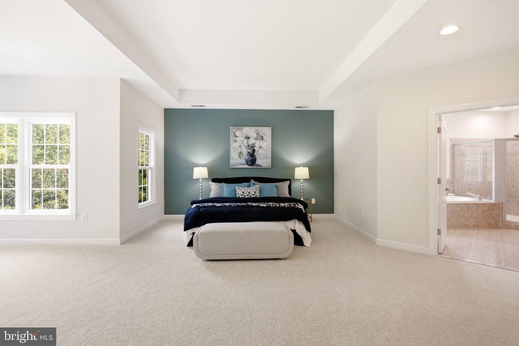 Residential in WOODBRIDGE 5