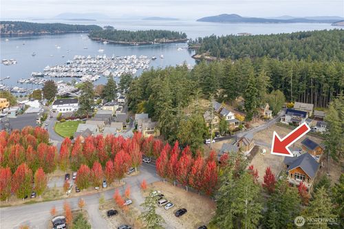 22 Mossyrock Rd, Friday Harbor, WA, 98250-5528 | Card Image