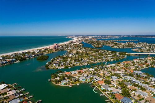 231 S Julia Cir, ST PETE BEACH, FL, 33706-2716 | Card Image