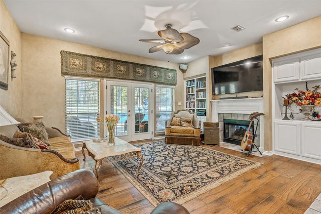 18050 Deer Trl, House other with 4 bedrooms, 3 bathrooms and null parking in Flint TX | Image 17