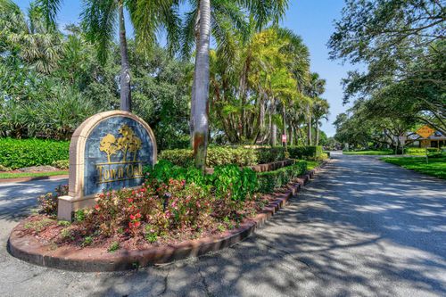 1034 Raintree Dr, Palm Beach Gardens, FL, 33410-5247 | Card Image