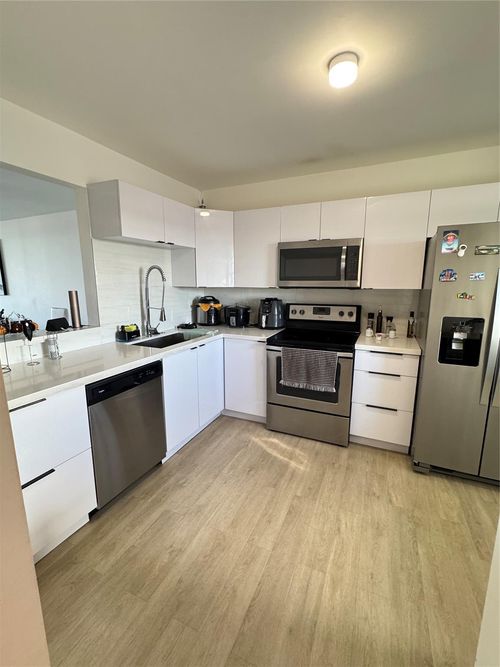 apt-816-1770 Ne 191st St, Miami, FL, 33179-4220 | Card Image