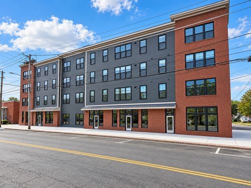600 Washington St, Whitman, MA, 02382 | Card Image