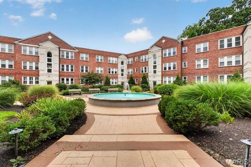 12-7745 Kingsbury Blvd, Saint Louis, MO, 63105-3848 | Card Image