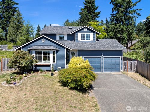 13735 Se 199th Pl, Renton, WA, 98058-7792 | Card Image
