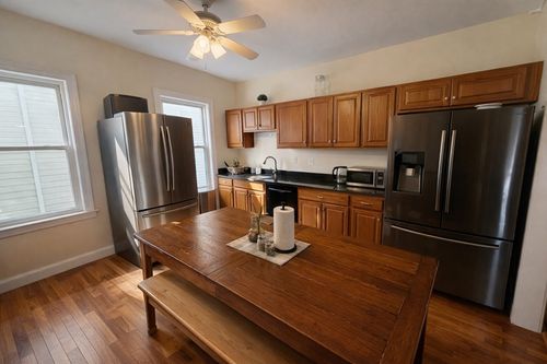 apt-3-1 Sachem St, Boston, MA, 02120-2884 | Card Image