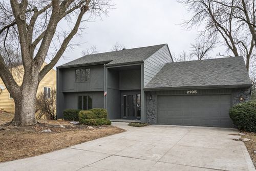 2705 71st St, Urbandale, IA, 50322-4711 | Card Image