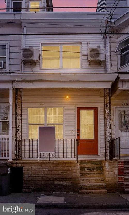 334 W Spruce St, MAHANOY CITY, PA, 17948-2561 | Card Image