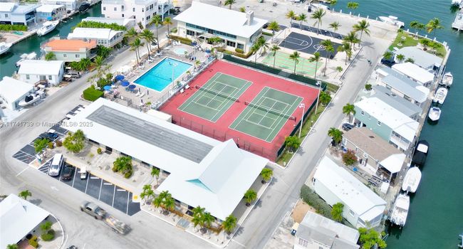 65821 Overseas Hwy, House other with 2 bedrooms, 1 bathrooms and null parking in Long Key FL | Image 43