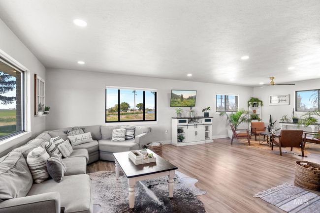 4 N 1050 E, House other with 3 bedrooms, 2 bathrooms and null parking in Declo ID | Image 10