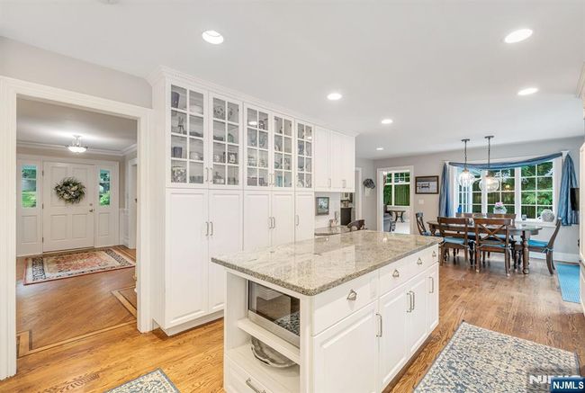 304 Briarwood Dr, House other with 3 bedrooms, 4 bathrooms and null parking in Wyckoff NJ | Image 22