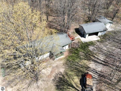 7931 Ne Twin Lake Road, Mancelona, MI, 49659 | Card Image