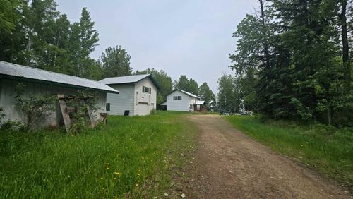 582 Pelican Road, Sandy Lake, AB, T0G2K0 | Card Image