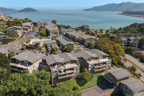 87-385 Cecilia Way, Tiburon, CA, 94920-2104 | Card Image
