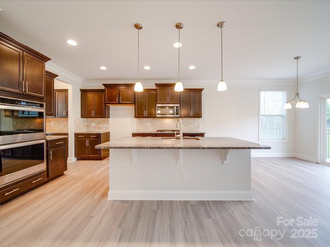 Kitchen, Dining Area | Image 9