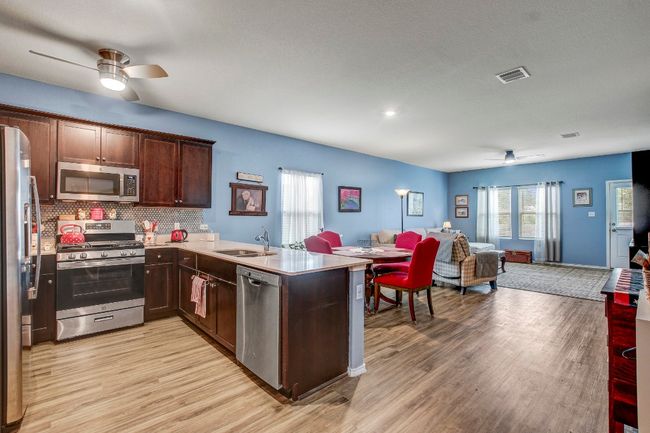 504 Gabriels Bluff Dr, House other with 3 bedrooms, 2 bathrooms and 4 parking in Georgetown TX | Image 10