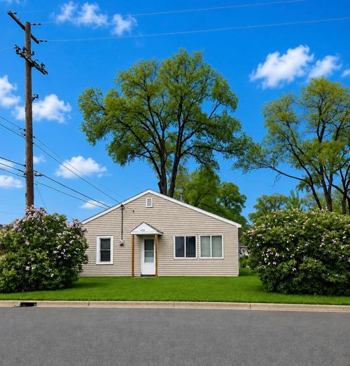 635 1st St Ne, Saint Cloud, MN, 56304-0500 | Card Image