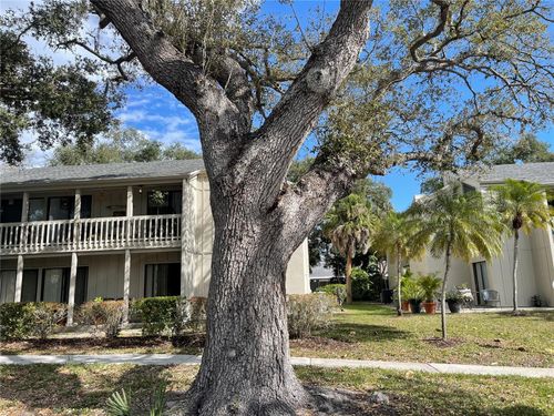 apt-e6-2224 Bahia Vista St, SARASOTA, FL, 34239-2411 | Card Image