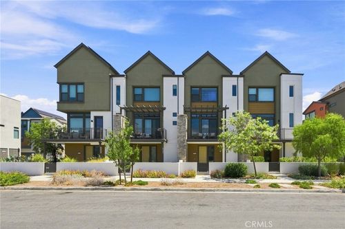 126 Keeper, Irvine, CA, 92618 | Card Image