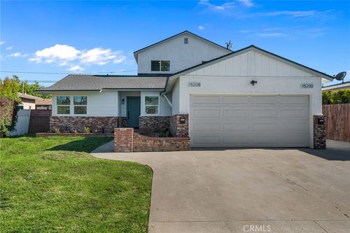 15208 Fernview St, Whittier, CA, 90604-2203 | Card Image