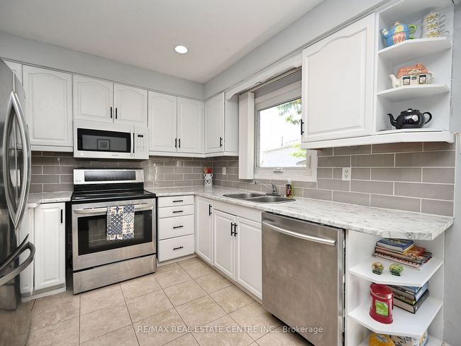 8 Stephensen Crt, House other with 4 bedrooms, 3 bathrooms and 2 parking in Brampton ON | Image 17