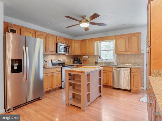 10209 National Pike, Home with 3 bedrooms, 4 bathrooms and null parking in BIG POOL MD | Image 10