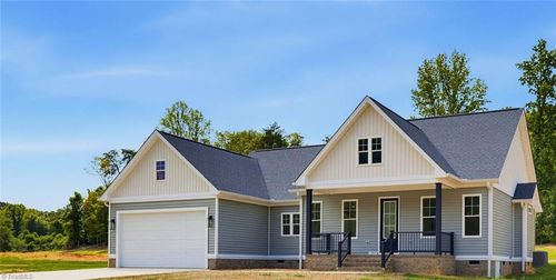 1397 Tellowee Rd, Eden, NC, 27288-9505 | Card Image