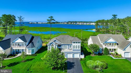 37483 Seaside Dr, OCEAN VIEW, DE, 19970-3647 | Card Image