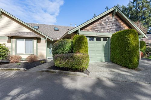 5-600 Anderton Rd, Comox, BC, V9M2J3 | Card Image