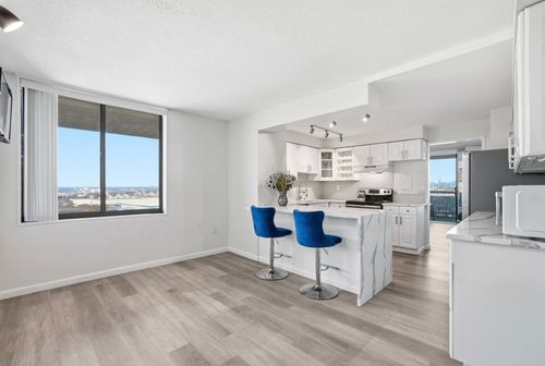 1633-1633 Harmon Cove Tower, Secaucus, NJ, 07094-1766 | Card Image