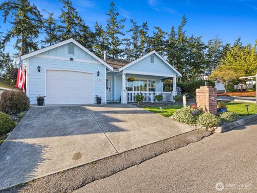 179 Nw 12th Ct, Oak Harbor, WA, 98277-3837 | Card Image