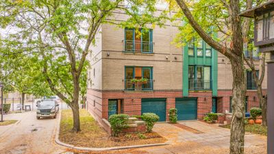 1409 S Clark Street, Townhouse with 4 bedrooms, 4 bathrooms and 1 parking in Chicago IL | Image 1