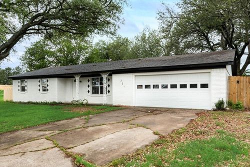 721 Plano St, Sulphur Springs, TX, 75482-4635 | Card Image