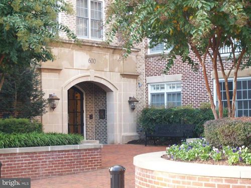 303-600 Second St, ALEXANDRIA, VA, 22314-1499 | Card Image