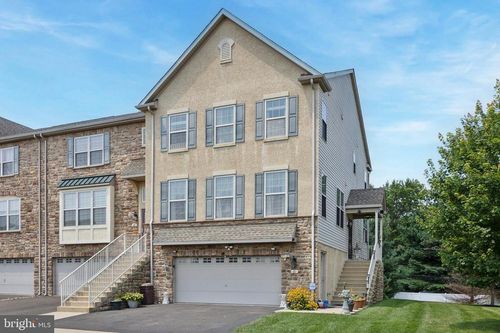 66 Bowman Dr, FEASTERVILLE TREVOSE, PA, 19053-1601 | Card Image