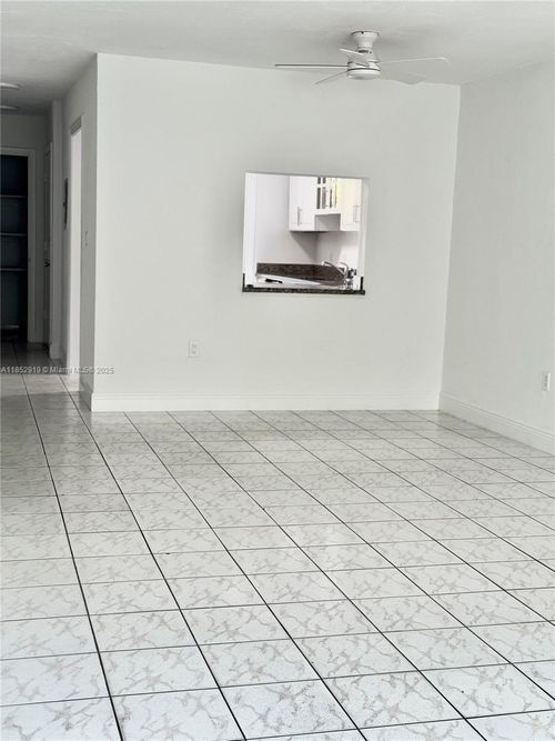 apt-204e-251 Galen Dr, Key Biscayne, FL, 33149-2120 | Card Image