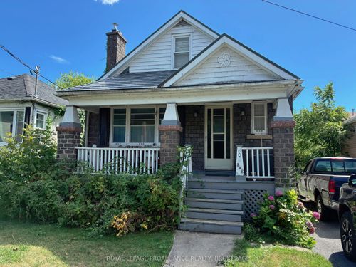 808 Brock St, Kingston, ON, K7L1W7 | Card Image