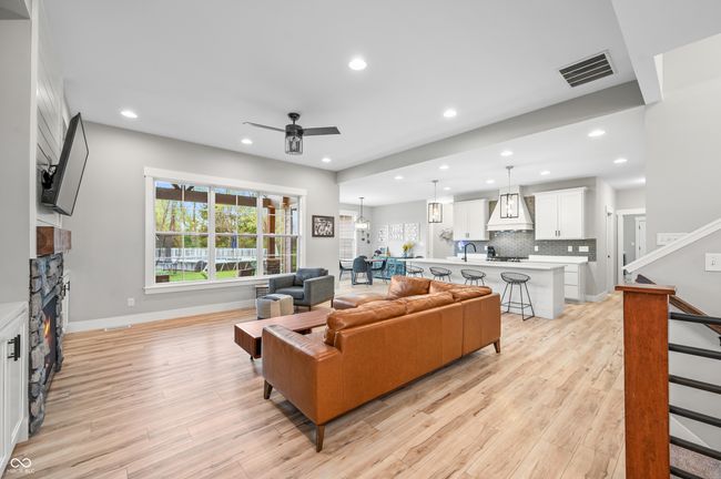 8850 W 225 S, House other with 5 bedrooms, 5 bathrooms and null parking in Columbus IN | Image 8