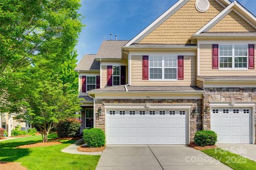 714 Deerbrook Ln, Tega Cay, SC, 29708-8582 | Card Image