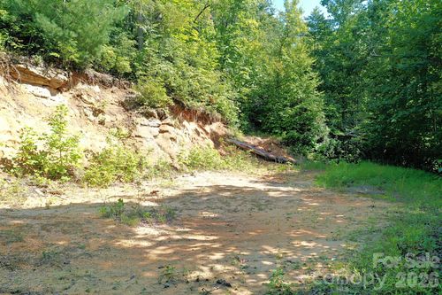 999 Fowler Ln, Fletcher, NC, 28732 | Card Image