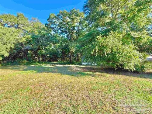 5530 Hamilton Bridge Rd, Milton, FL, 32570-8338 | Card Image