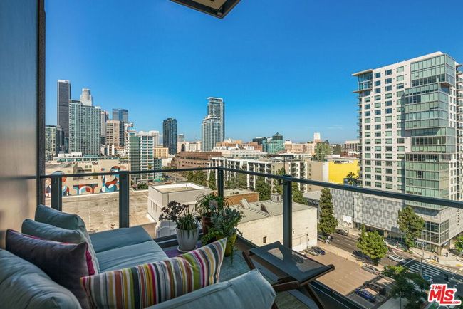 APT-1215 - 1100 S Hope St, Condo with 1 bedrooms, 2 bathrooms and 2 parking in LOS ANGELES CA | Image 14