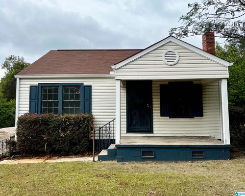 916 Crescent Ridge Rd E, Tuscaloosa, AL, 35404-3429 | Card Image