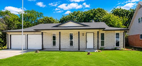 2615 Jewell Dr, Arlington, TX, 76016-1656 | Card Image