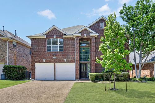 3792 Waterford Dr, Addison, TX, 75001-7952 | Card Image