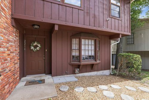 2214 Timberwood Cir S, TALLAHASSEE, FL, 32304-2682 | Card Image