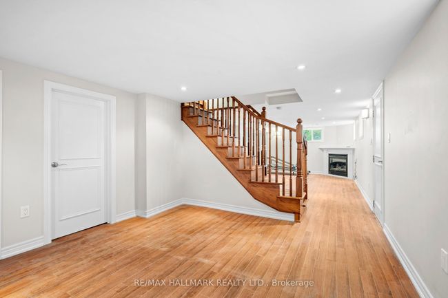 1 Winslow St, House other with 3 bedrooms, 3 bathrooms and 2 parking in Etobicoke ON | Image 27